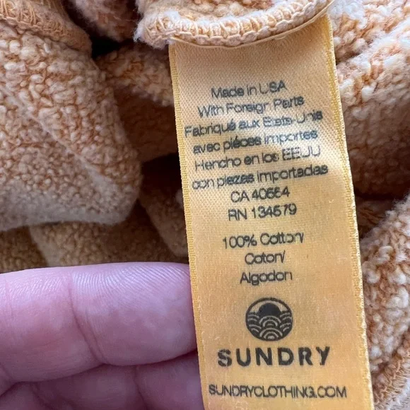 Sundry Women’s Crop Raw Neckline Off Shoulder Sweatshirt Yellow size Medium - Picture 7 of 8